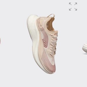 APL Women’s Streamline Beach / Beachwood / White size 10